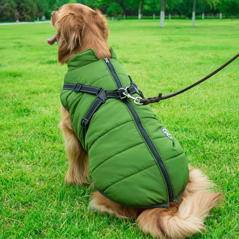 Waterproof Winter Coat for Large Dogs - Comfort and Protection with Integrated Harness, Ideal for Labrador, French Bulldog, Chihuahua and Other Breeds - Keep Your Pet Warm and Stylish in the Cold